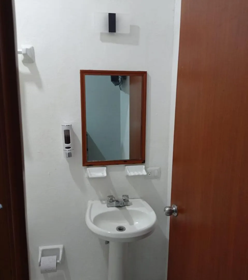 Casa De Huespedes Taino Bed & Breakfast Cancun