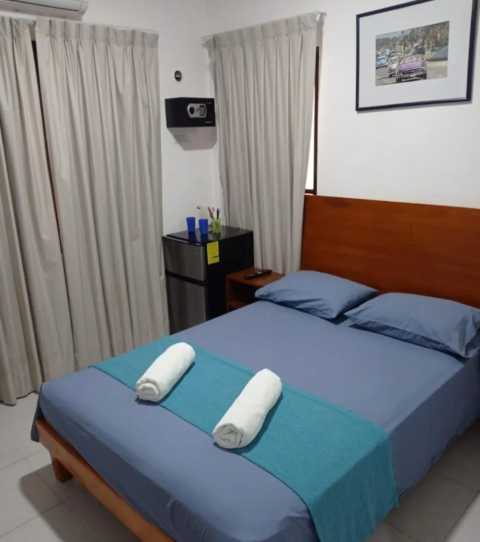 Casa De Huespedes Taino Bed & Breakfast Cancun